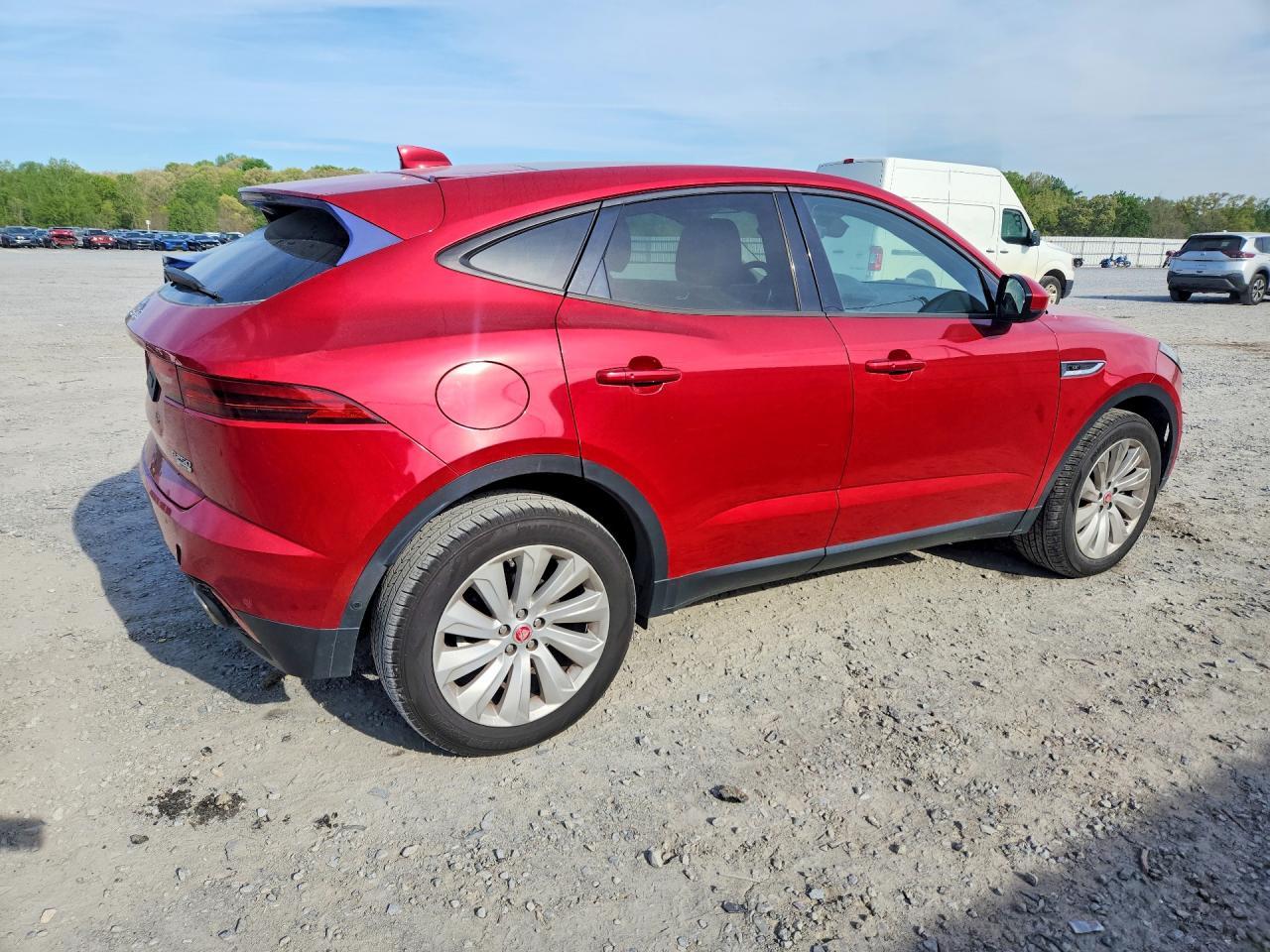 2019 Jaguar E-Pace Se - Фото 3