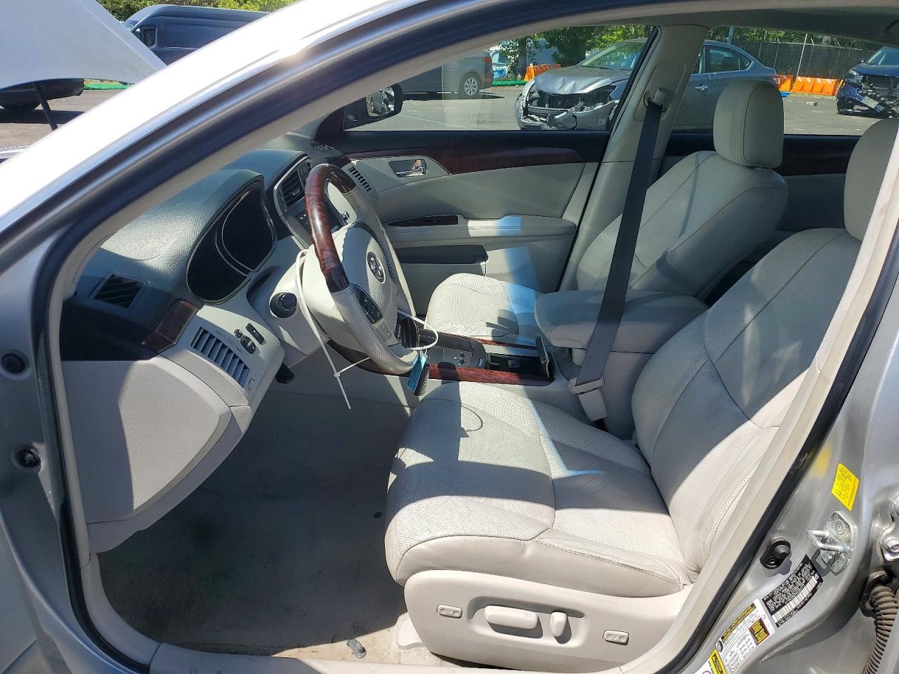 2011 Toyota Avalon Limited - Фото 7