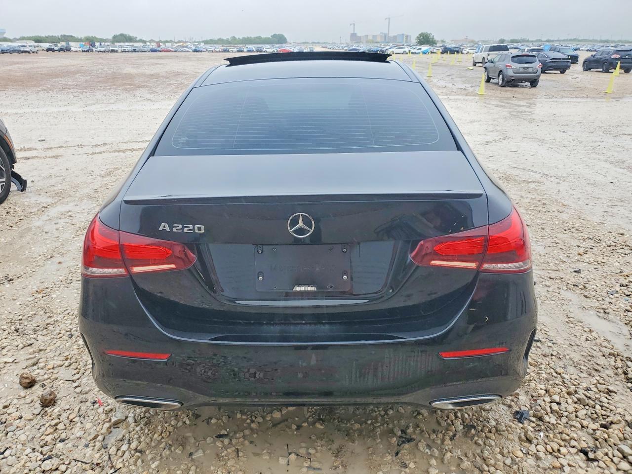 2020 Mercedes-Benz A 220 - Фото 6