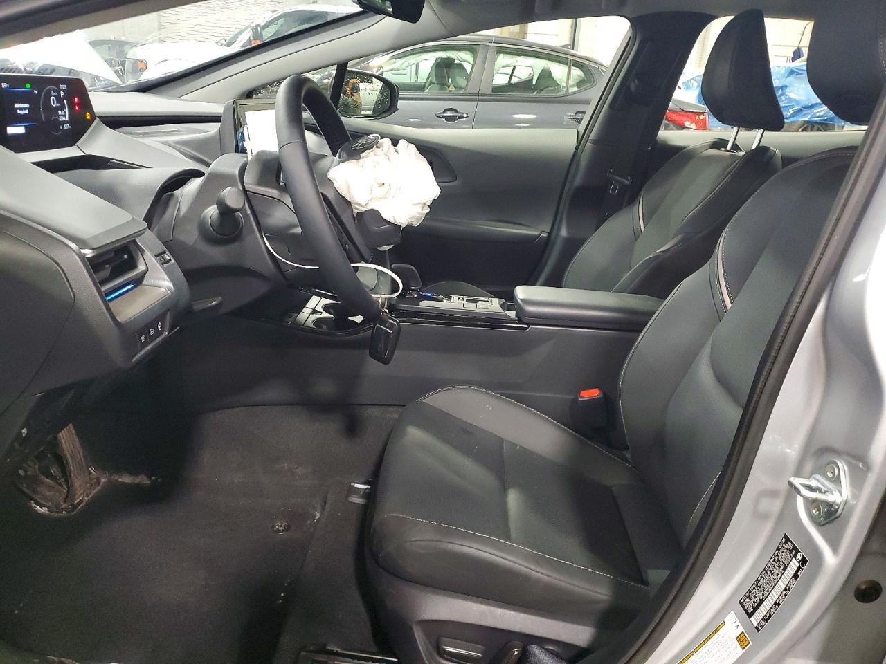 2025 Toyota Prius Xle - Фото 7
