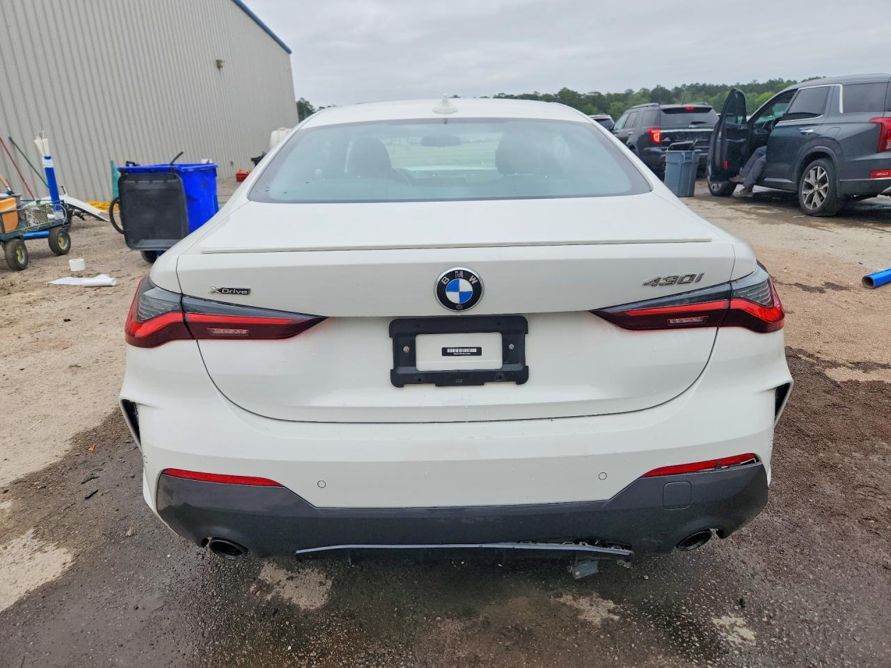 2022 BMW 430Xi - Фото 6
