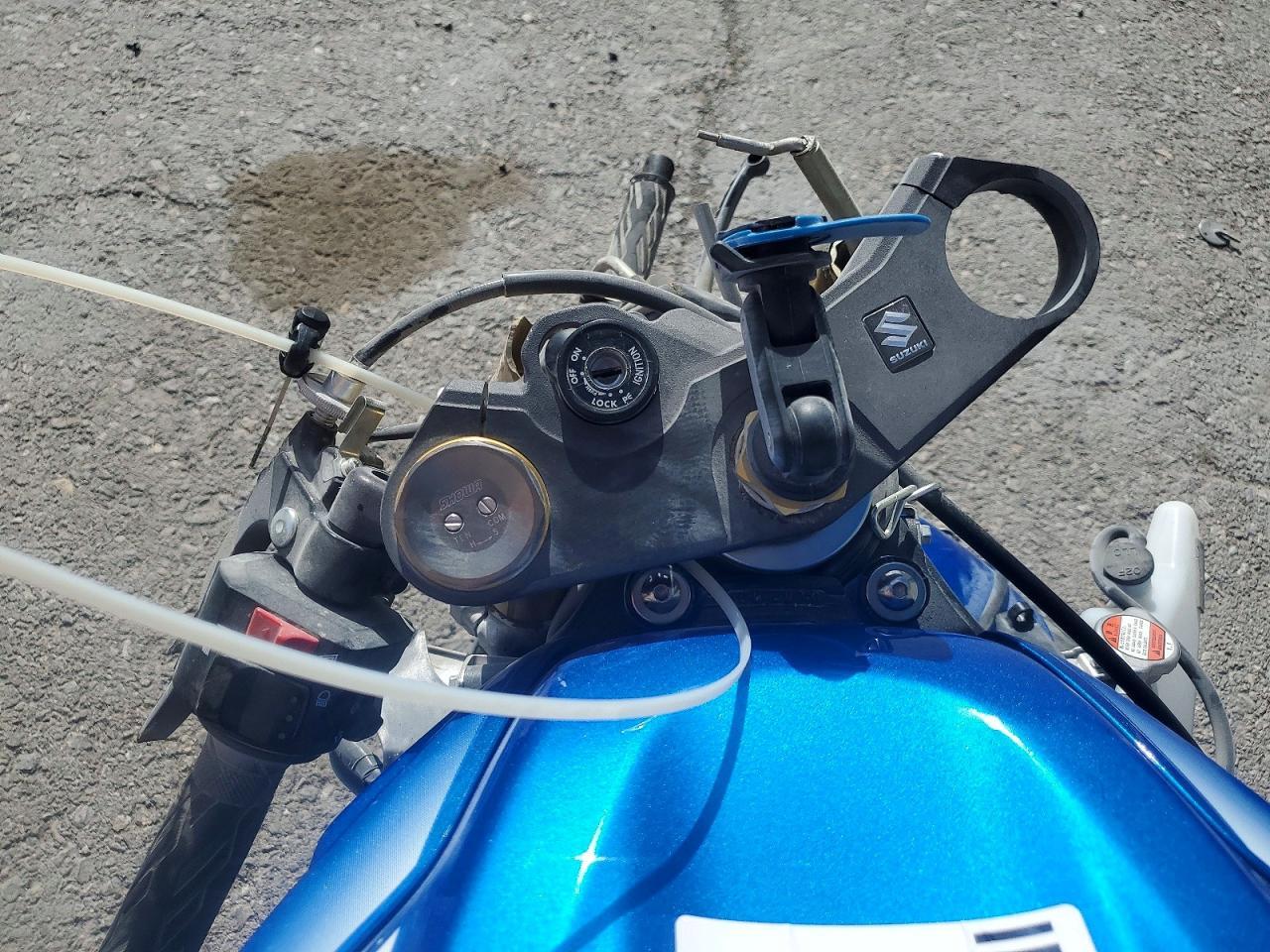2015 Suzuki Gsx-R750 - Фото 7