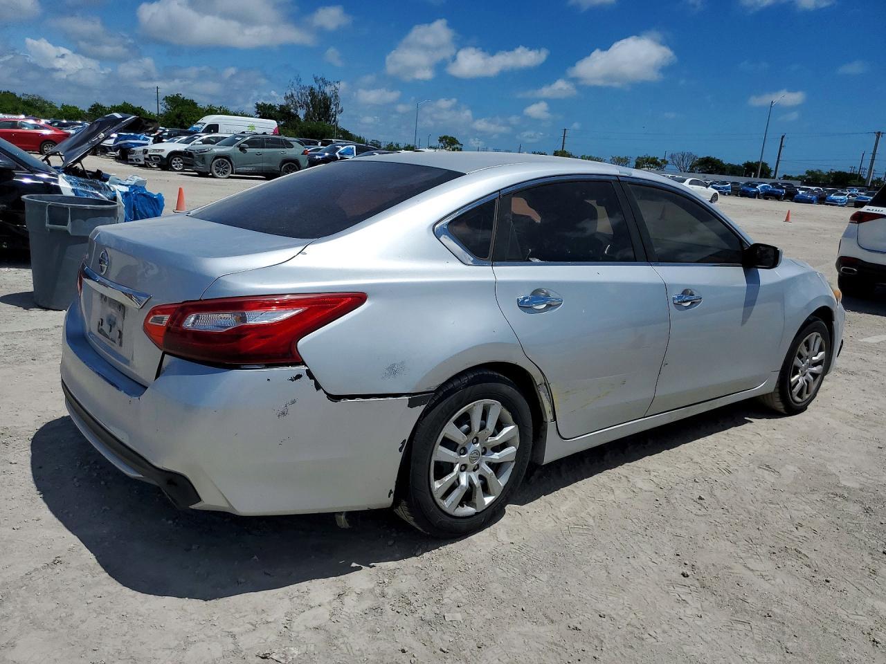 2016 Nissan Altima 2.5 S - Image 3