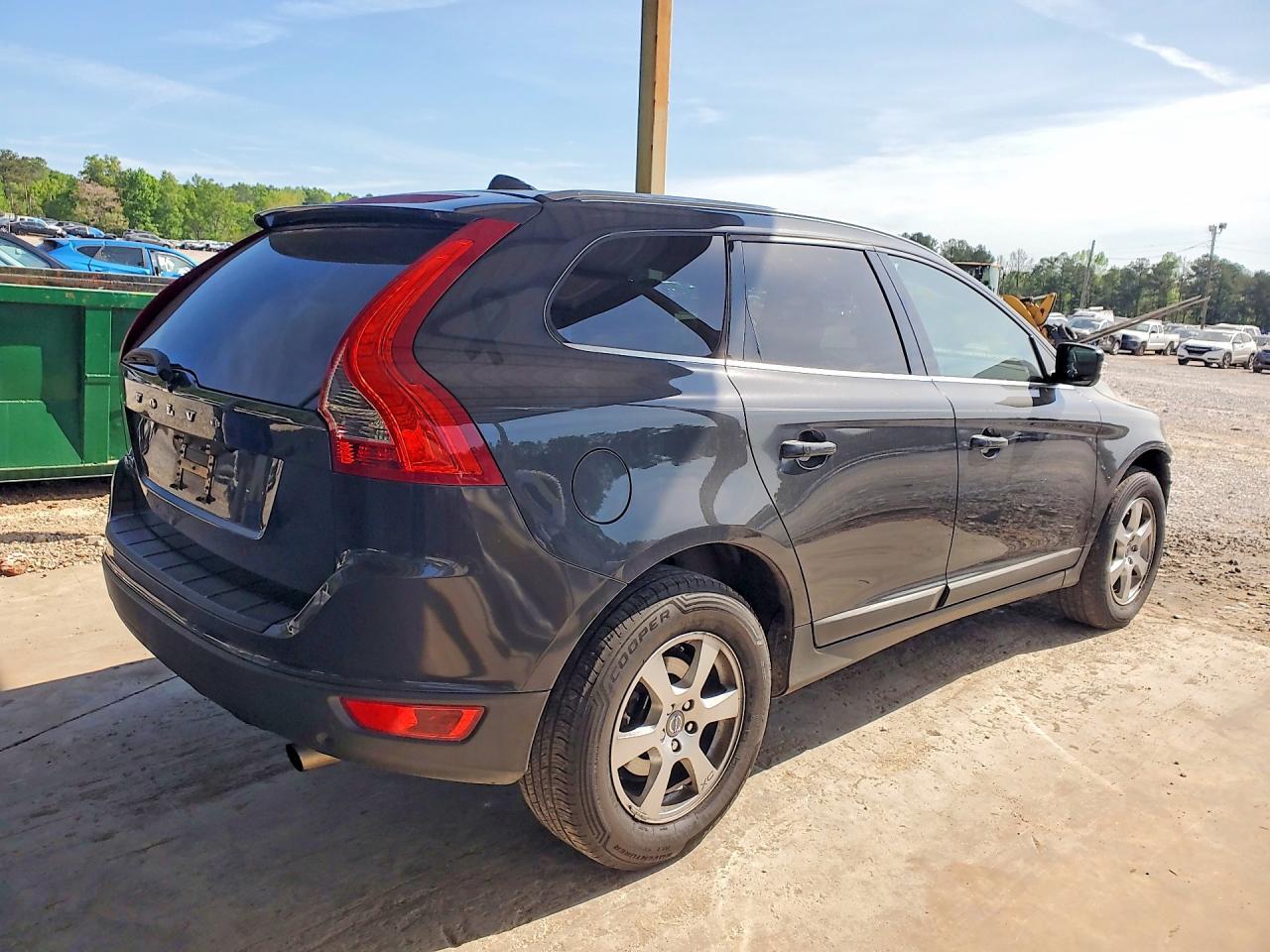 2012 Volvo Xc60 3.2 - Image 3
