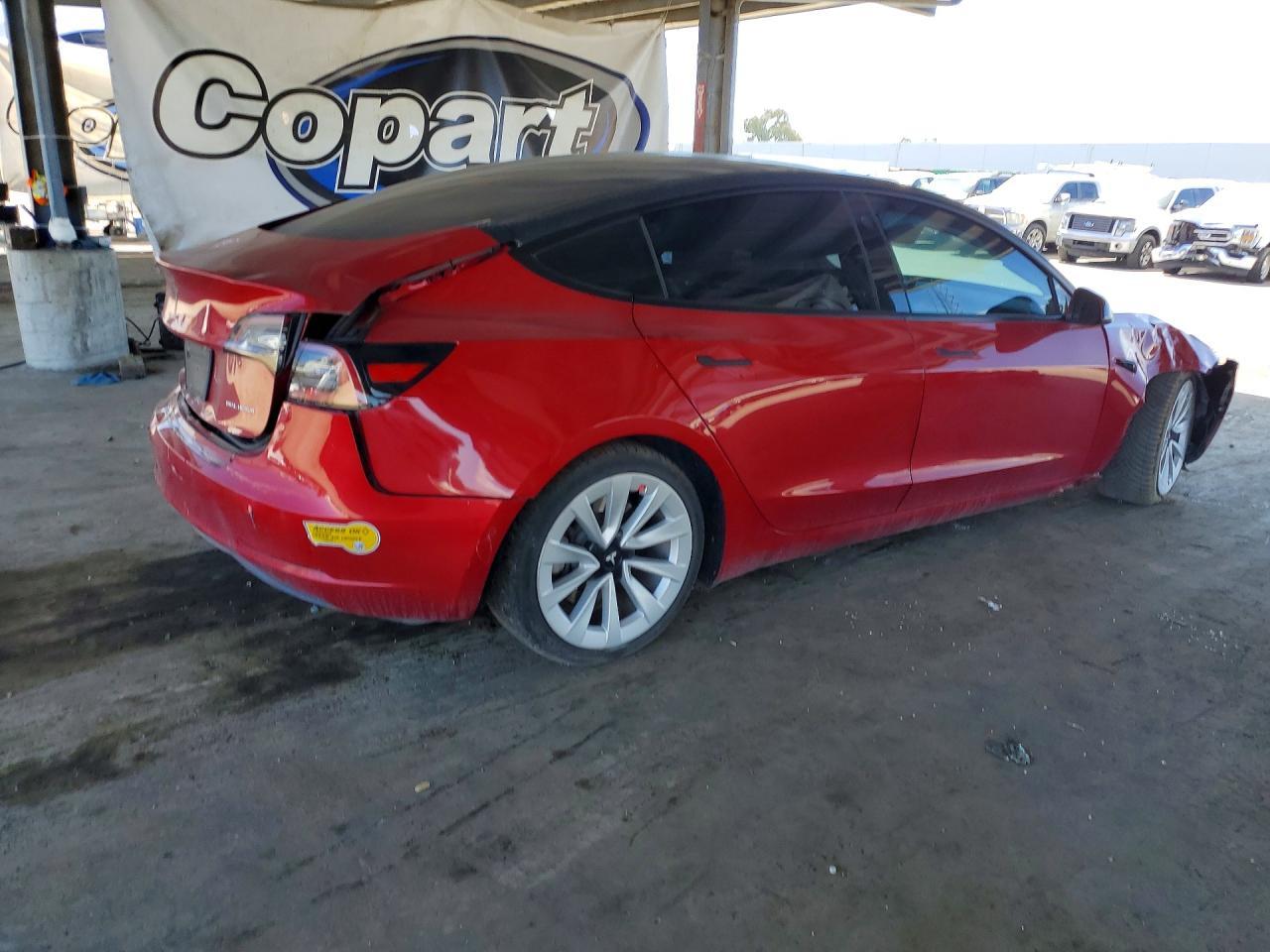2021 Tesla Model 3 - Фото 3
