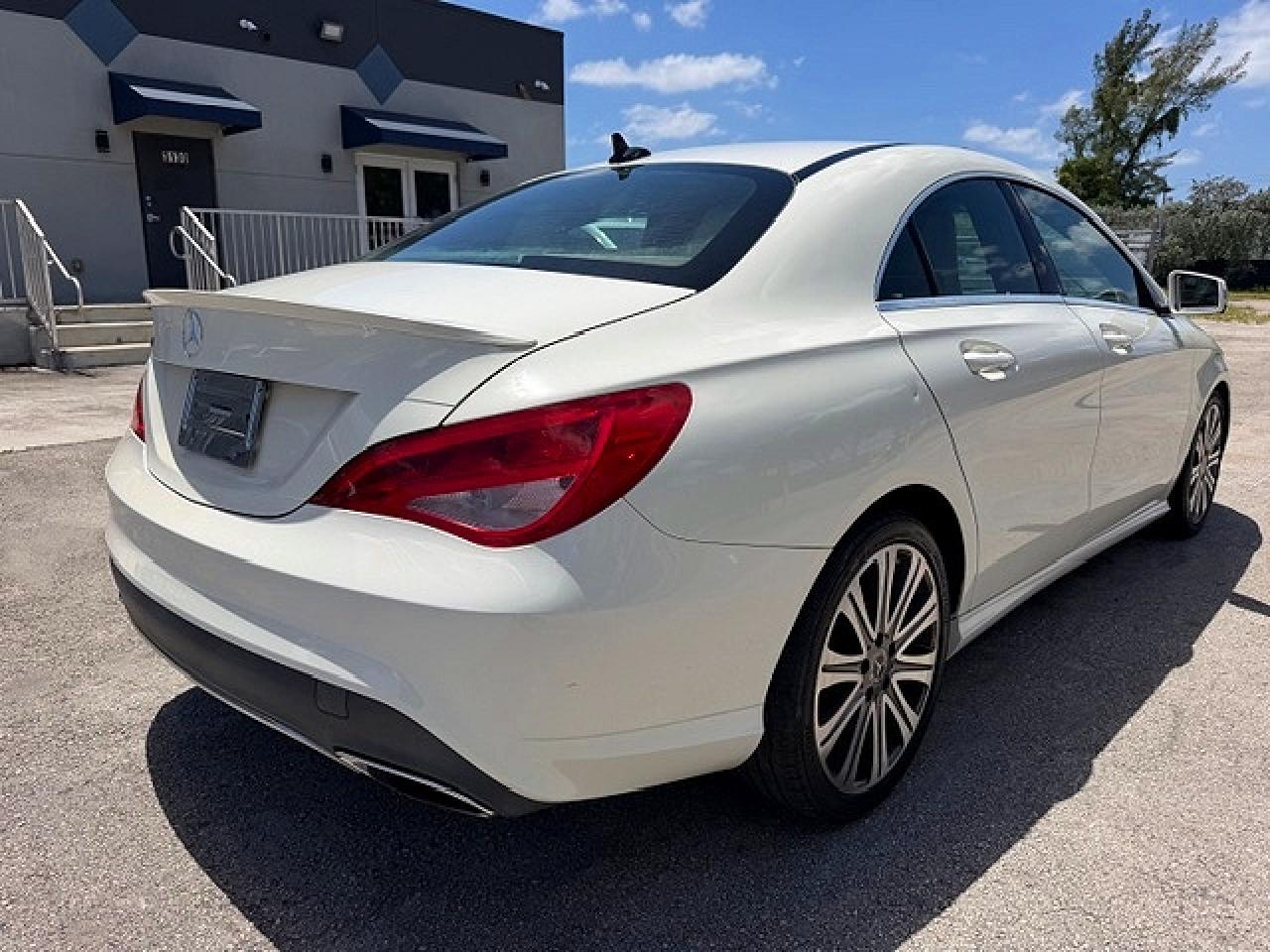 2018 Mercedes-Benz Cla 250 - Image 3