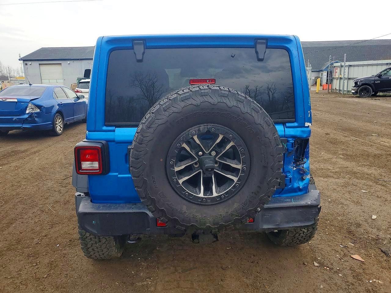 2025 Jeep Wrangler Sport - Фото 6