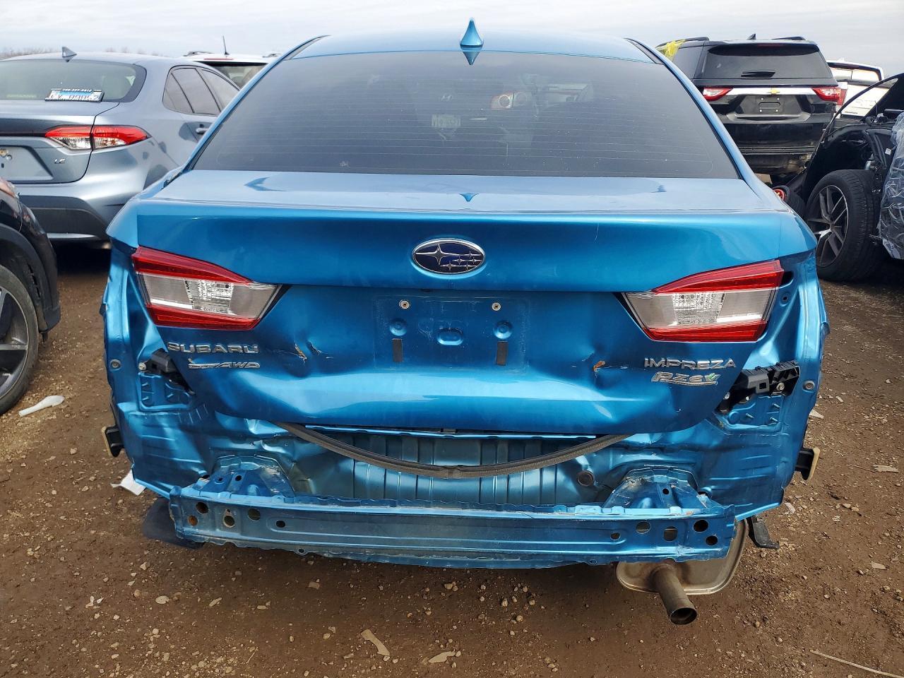 2017 Subaru Impreza Premium - Фото 6