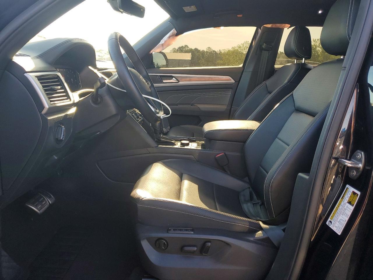2023 Volkswagen Atlas Cross Sport Sel R-Line - Фото 7
