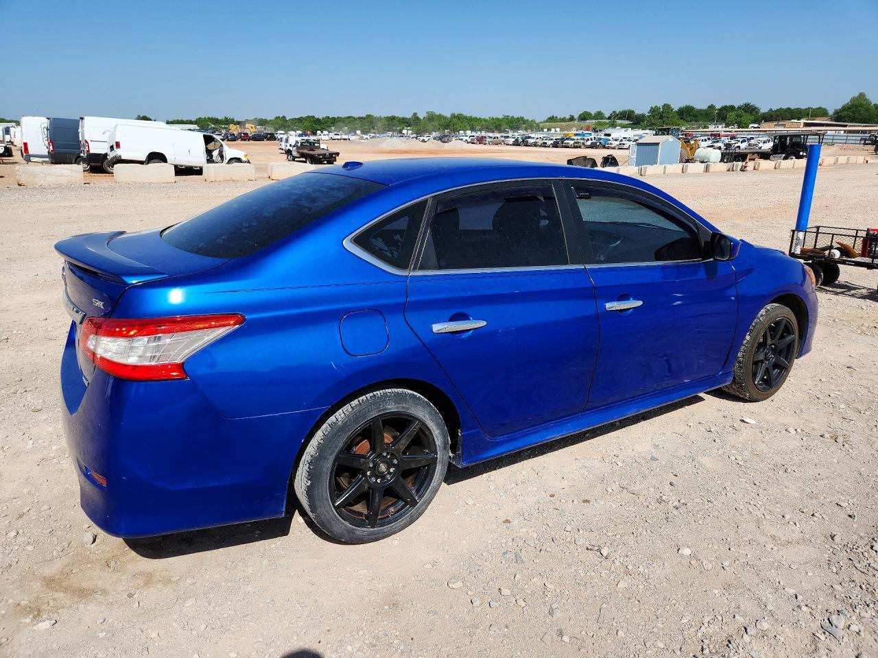 2013 Nissan Sentra S - Фото 3