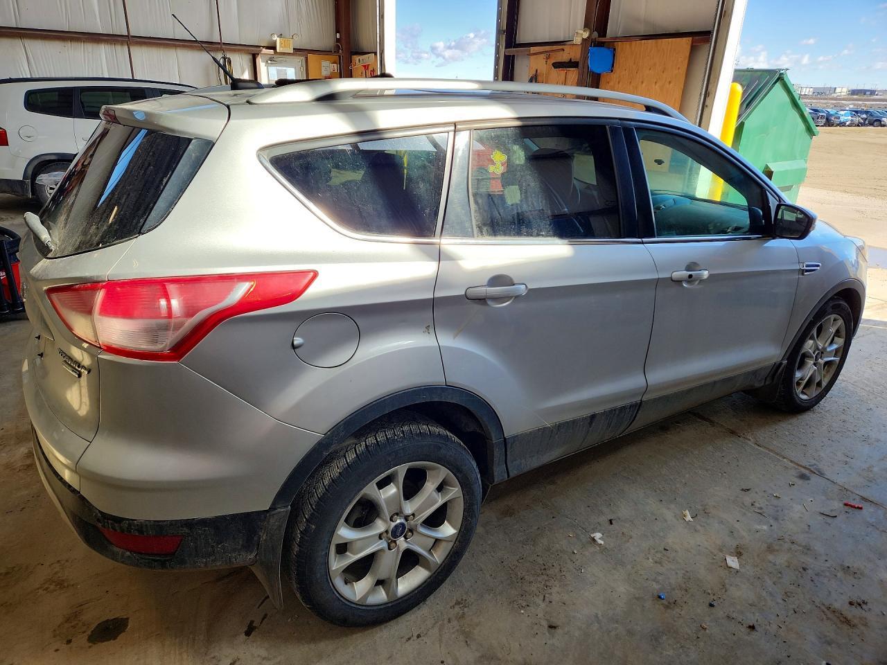 2014 Ford Escape Titanium - Image 3