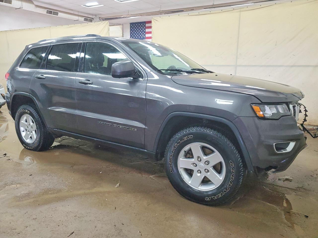 2017 Jeep Grand Cherokee Laredo - Фото 4