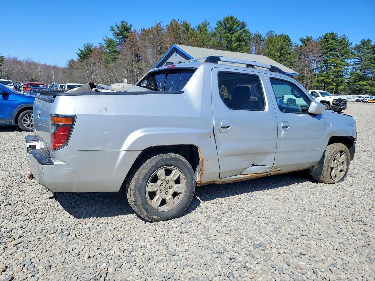 2007 Honda Ridgeline - Image 3