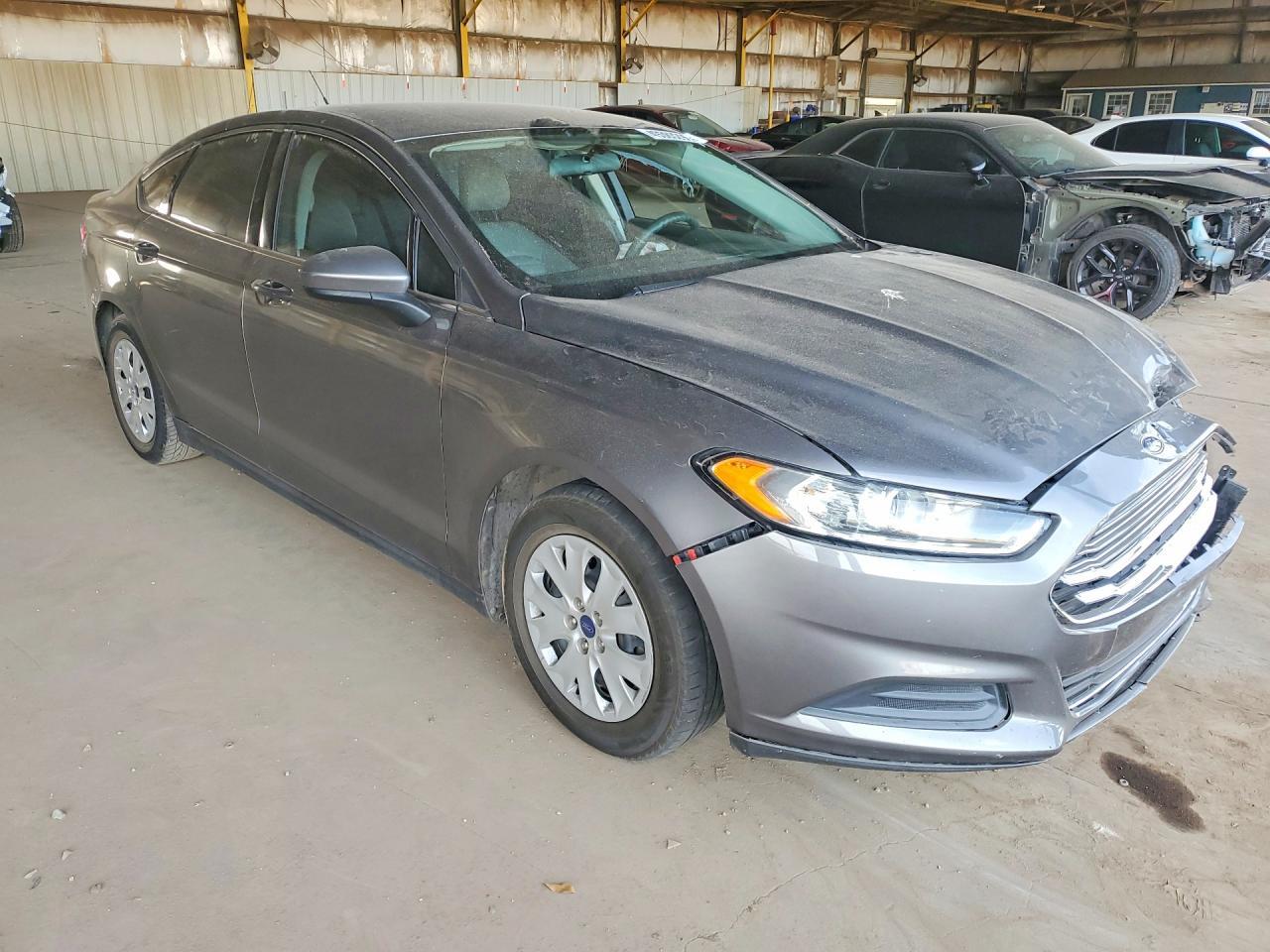 2013 Ford Fusion S - Image 4