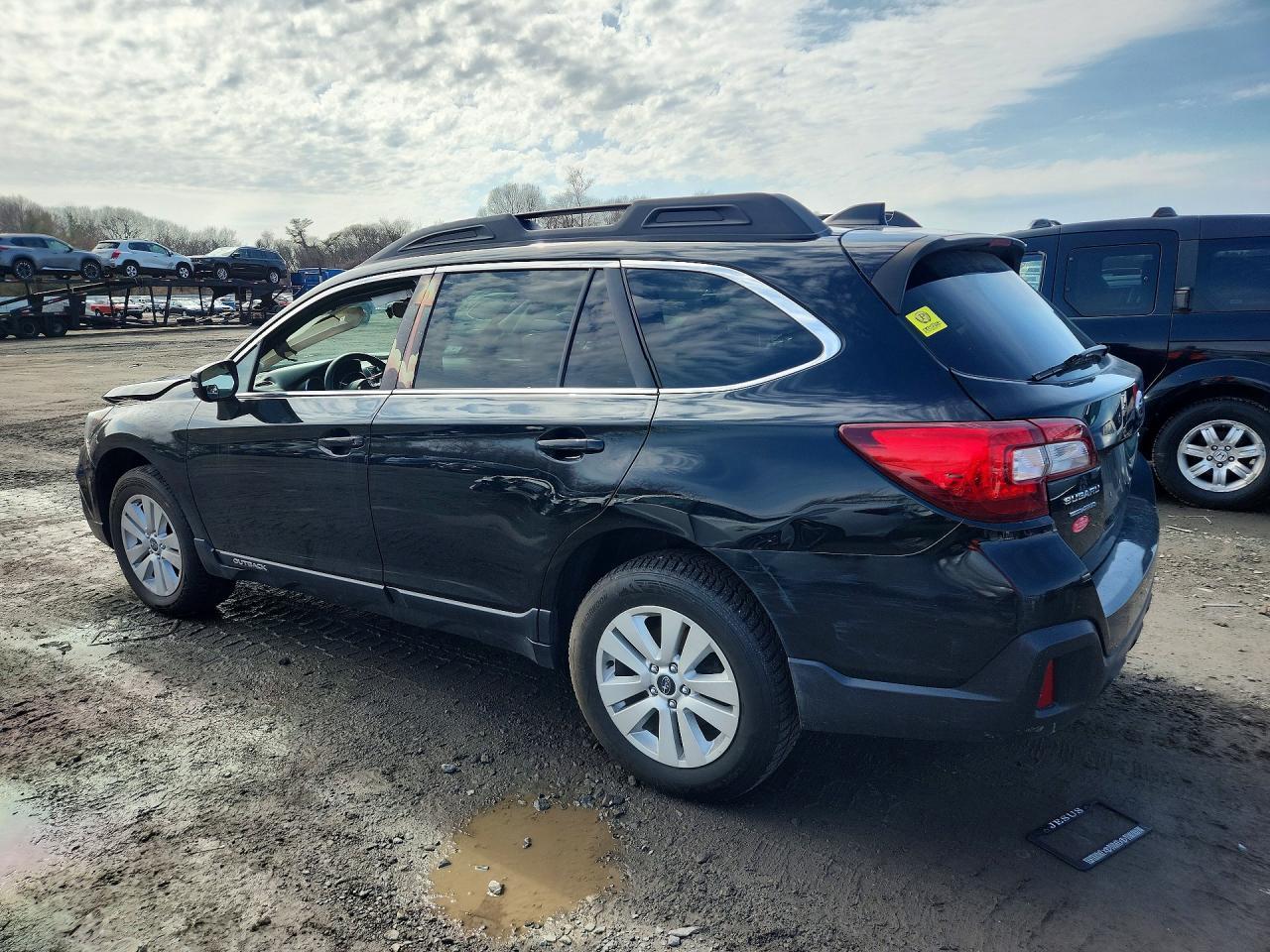 2019 Subaru Outback 2.5I Premium - Фото 2