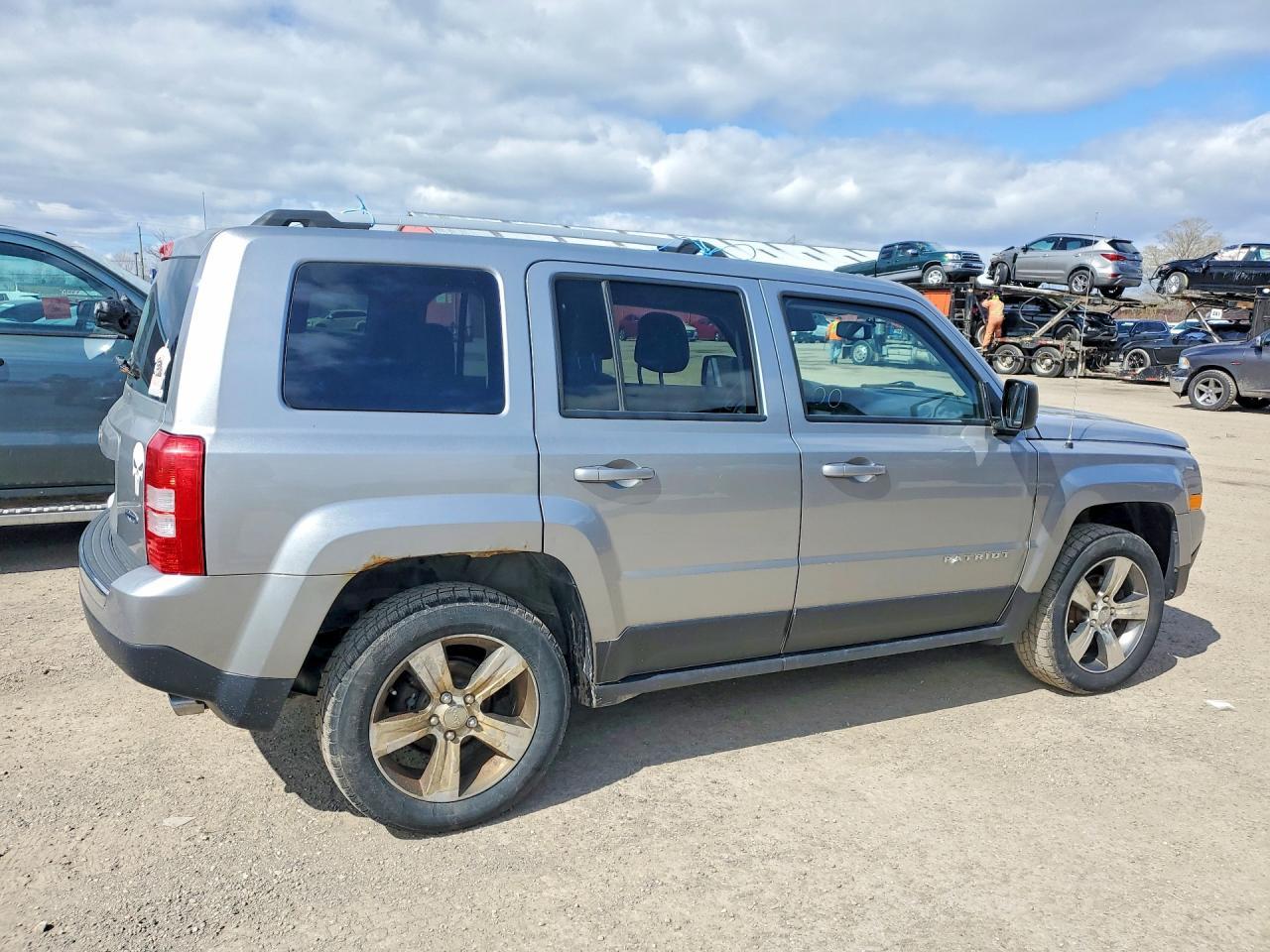 2016 Jeep Patriot - Image 3