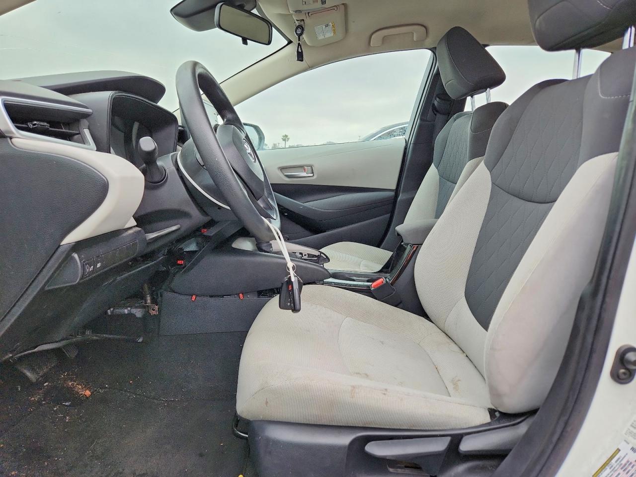 2021 Toyota Corolla Le - Image 7