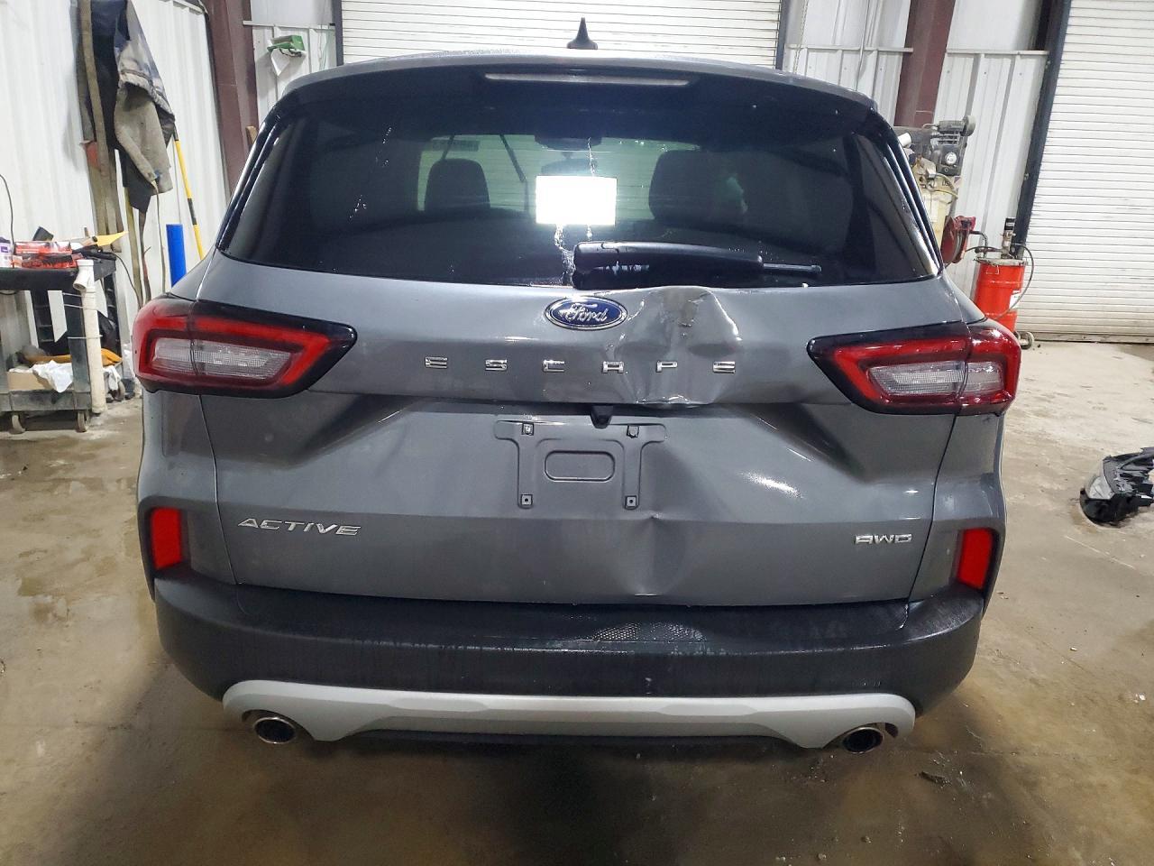2024 Ford Escape Active - Image 6