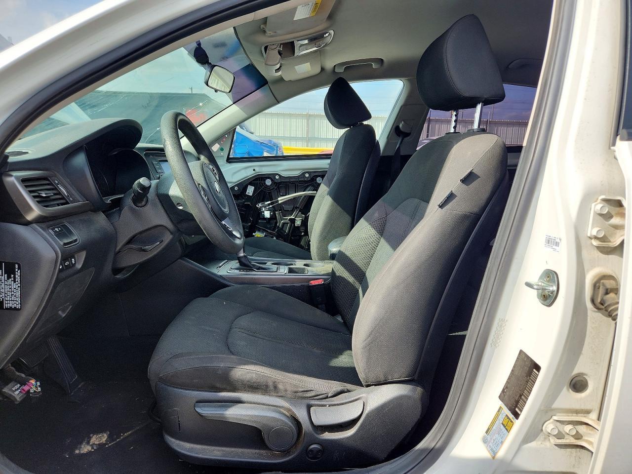 2016 Kia Optima - Image 7