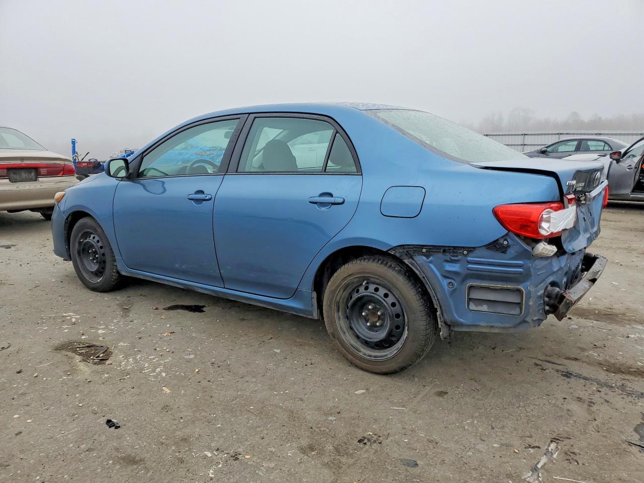 2012 Toyota Corolla - Фото 2