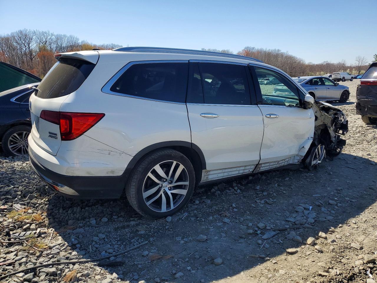 2018 Honda Pilot Touring - Фото 3