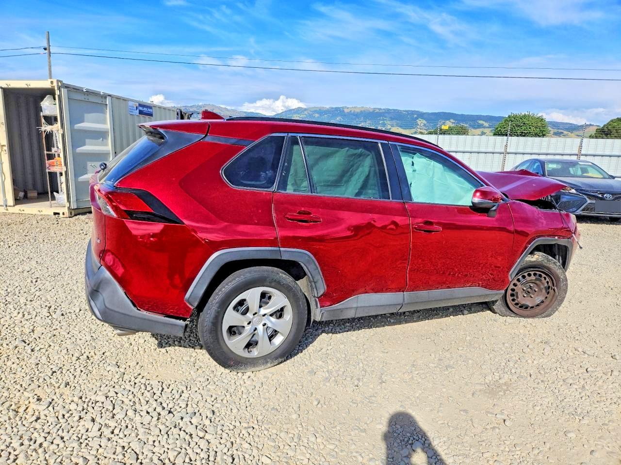 2019 Toyota Rav4 Le - Image 3