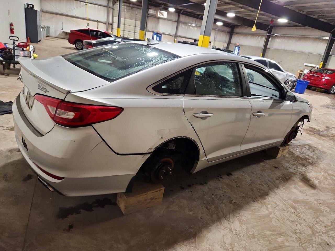 2015 Hyundai Sonata Se - Фото 3