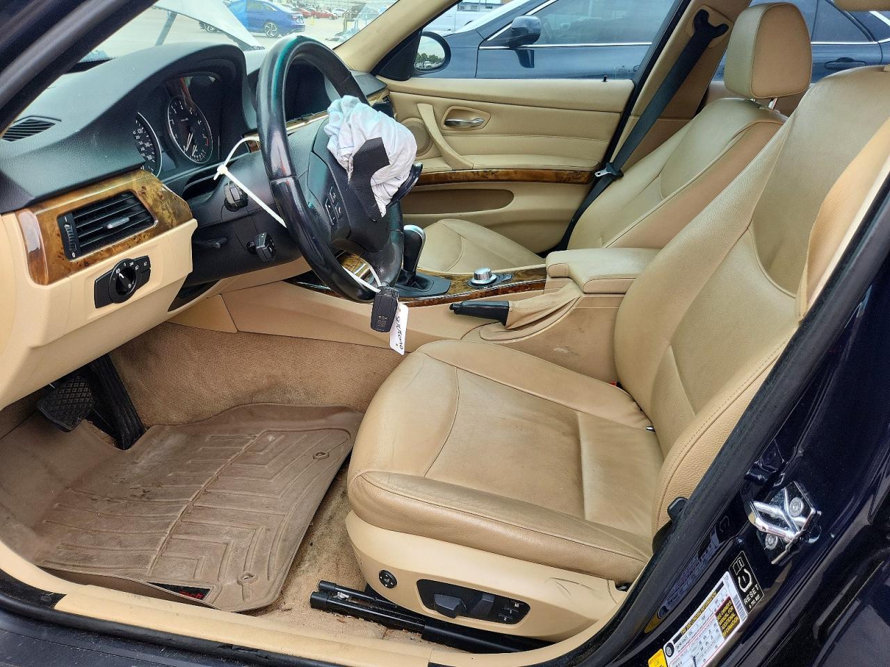 2006 BMW 325 I - Image 7