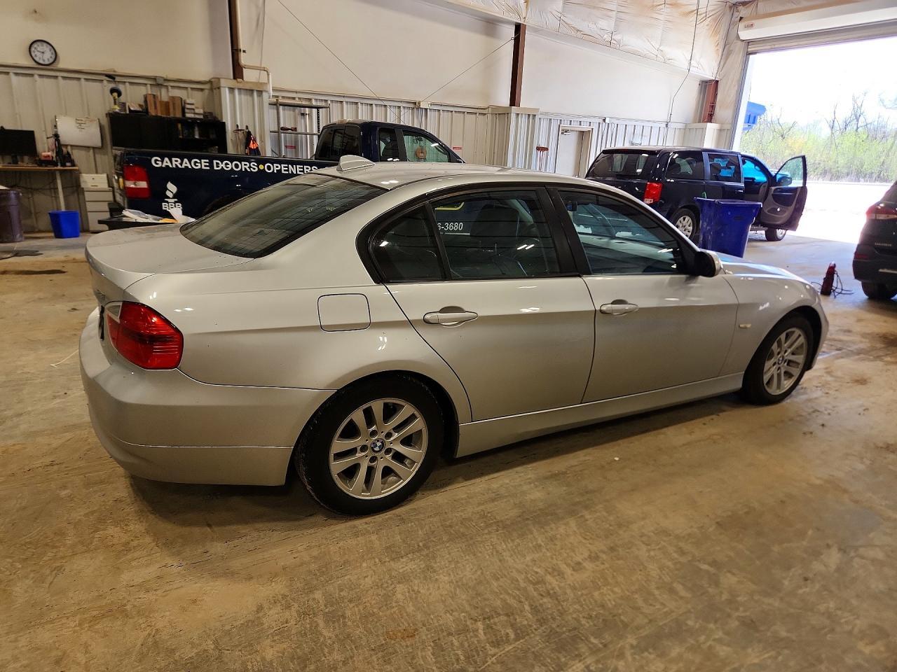 2007 BMW 328 I - Фото 3