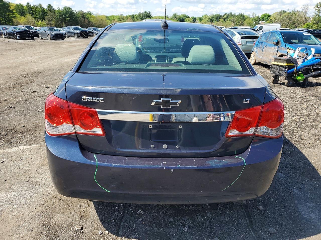 2015 Chevrolet Cruze Lt - Image 6