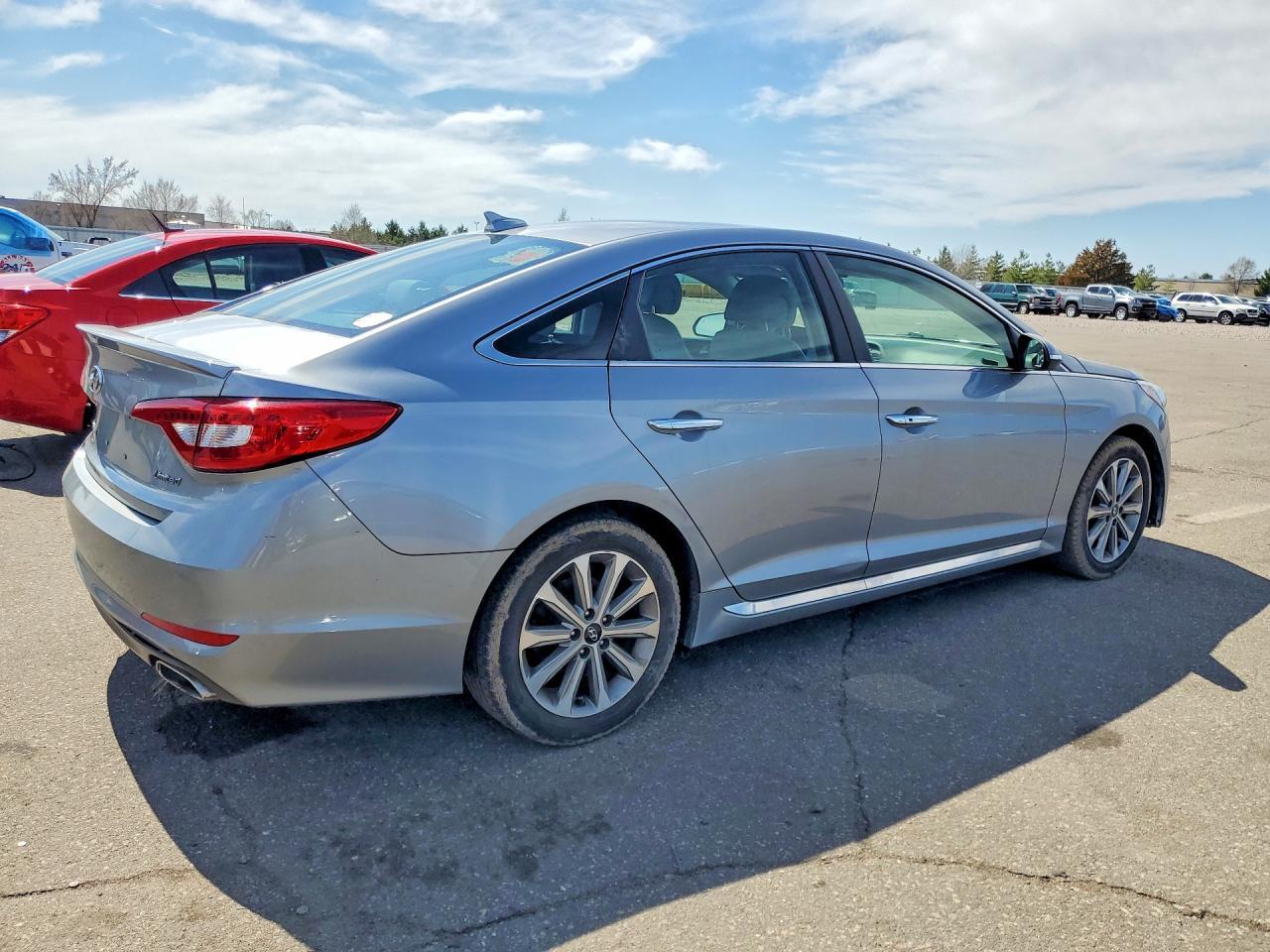 2017 Hyundai Sonata Limited - Фото 3