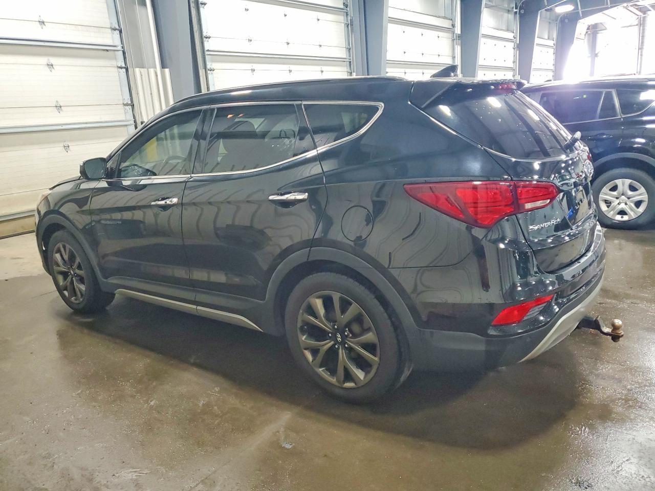 2017 Hyundai Santa Fe Sport 2.0T Ultimate - Фото 2