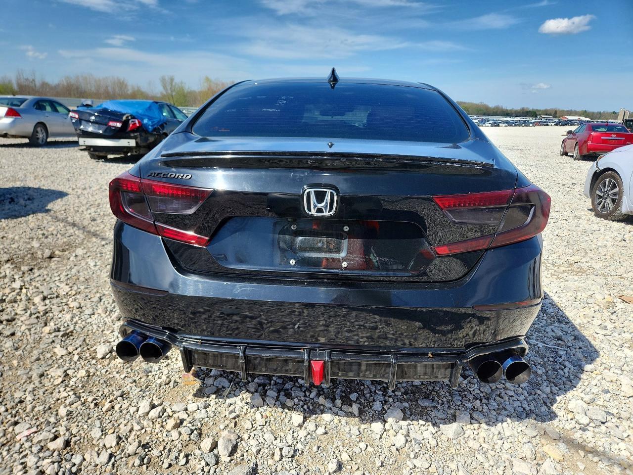 2018 Honda Accord Sport - Image 6