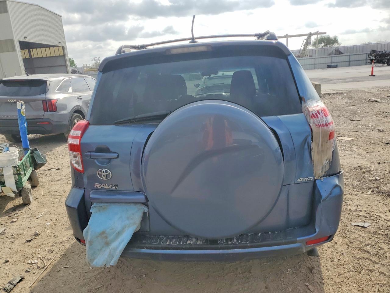 2012 Toyota Rav4 Base - Фото 6
