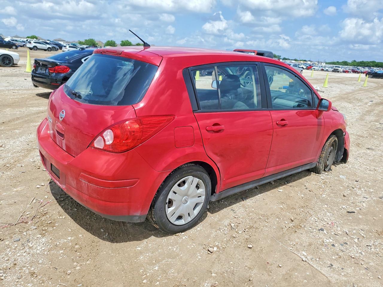2012 Nissan Versa 1.8 S - Фото 3