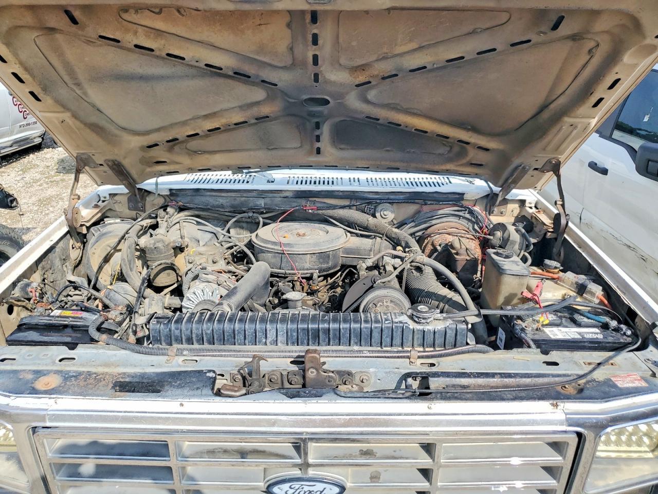 1986 Ford F350 - Фото 7