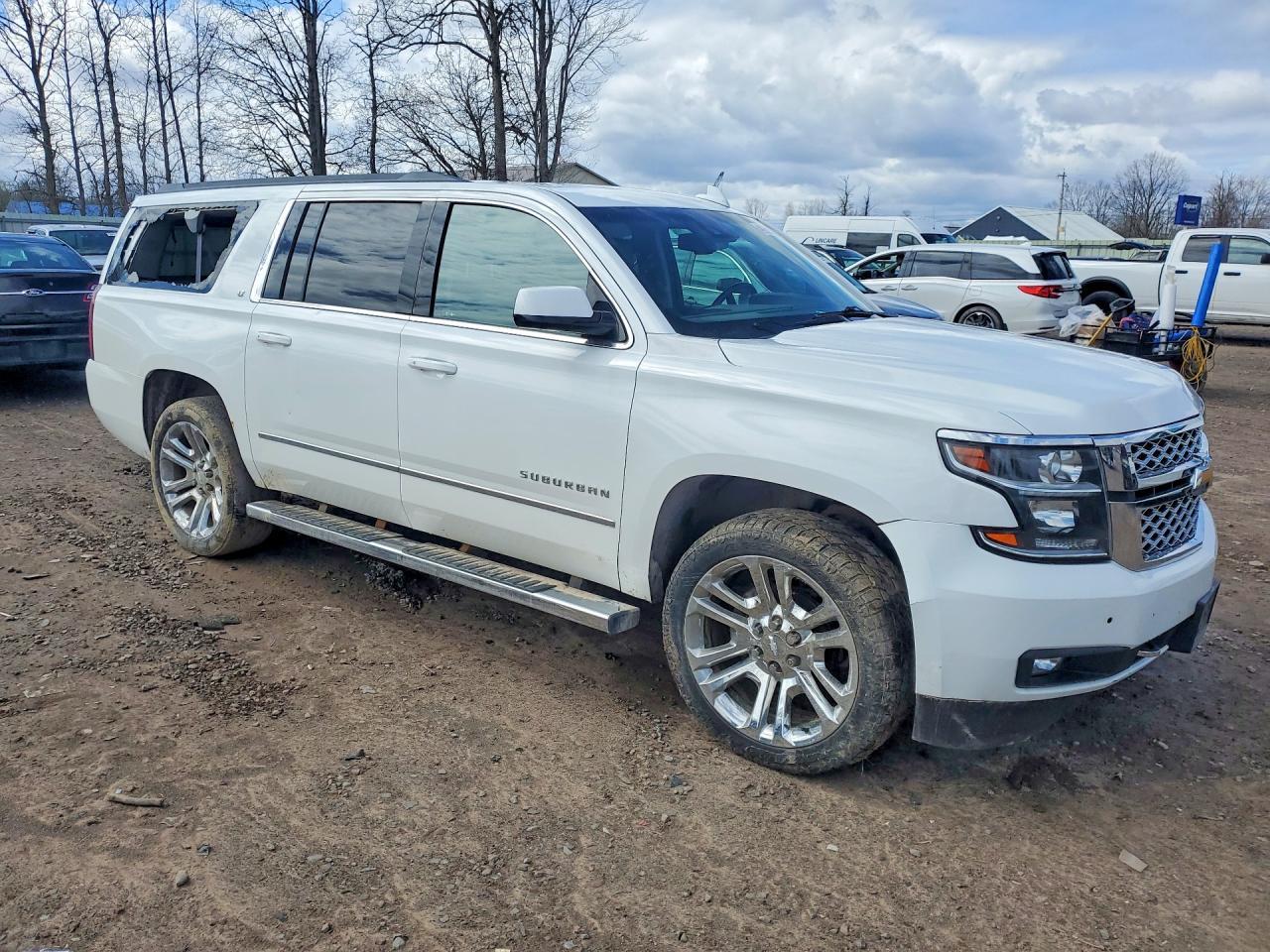 2017 Chevrolet Suburban K1500 Lt - Фото 4