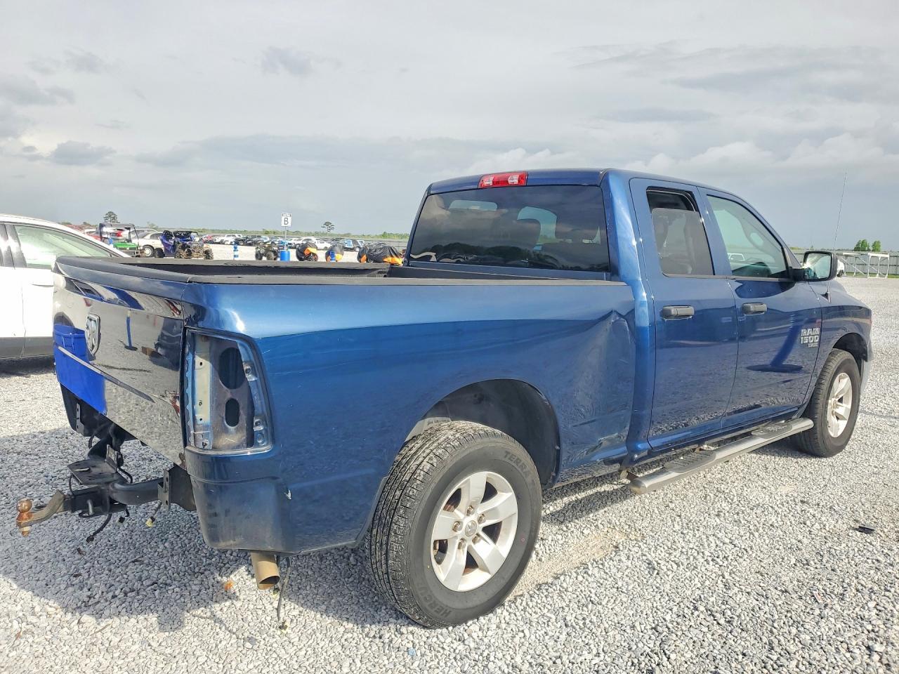 2019 Ram 1500 Classic Tradesman - Фото 3