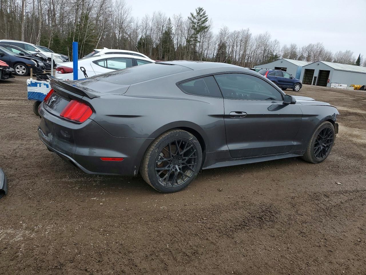 2017 Ford Mustang - Фото 3