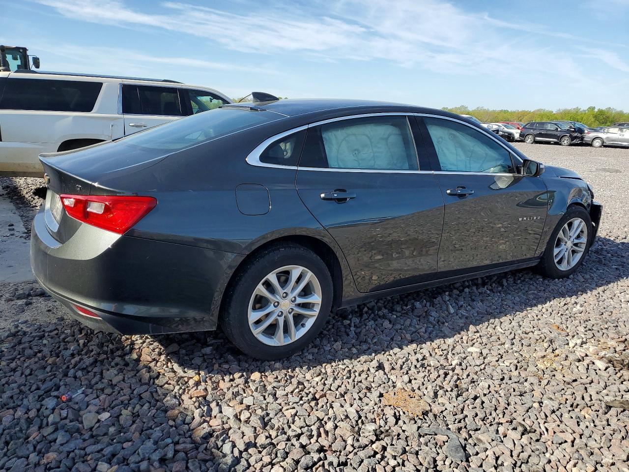 2017 Chevrolet Malibu Lt - Фото 3
