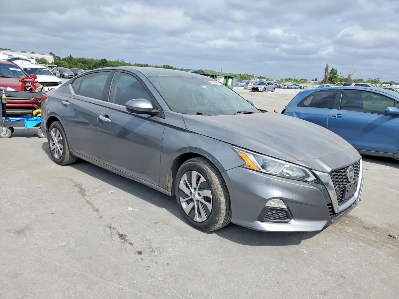 2020 Nissan Altima S - Фото 4