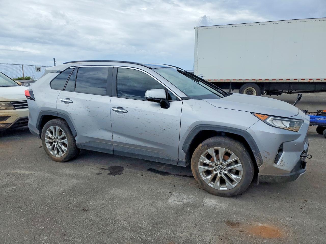 2021 Toyota Rav4 Limited - Фото 4
