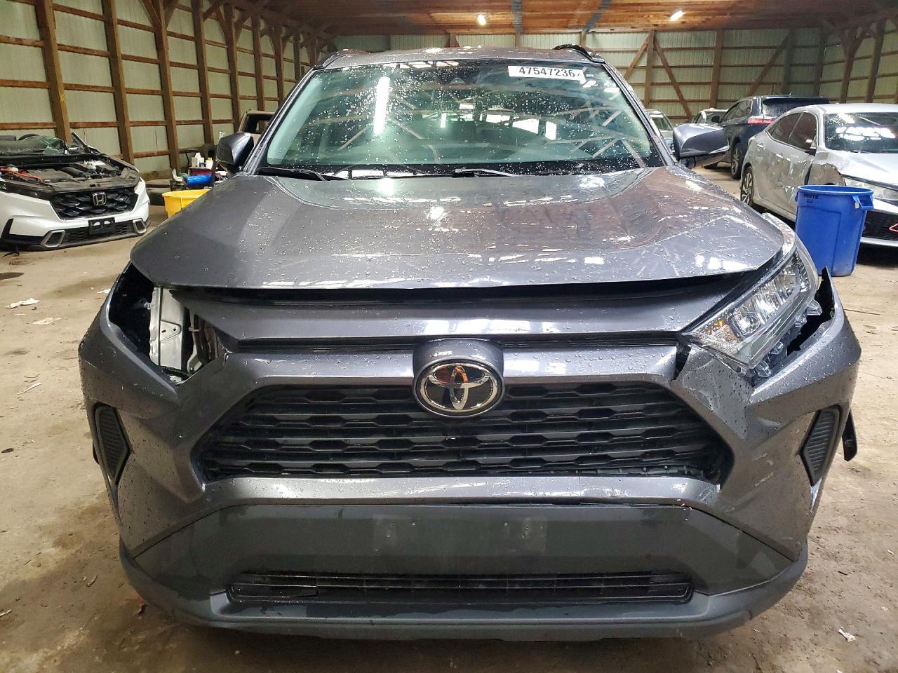 2021 Toyota Rav4 Le - Фото 5