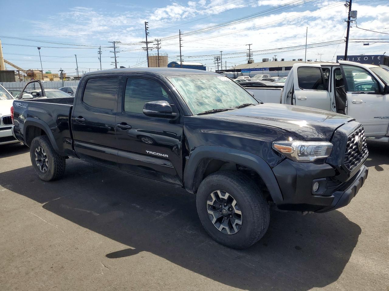 2017 Toyota Tacoma Double Cab - Фото 4