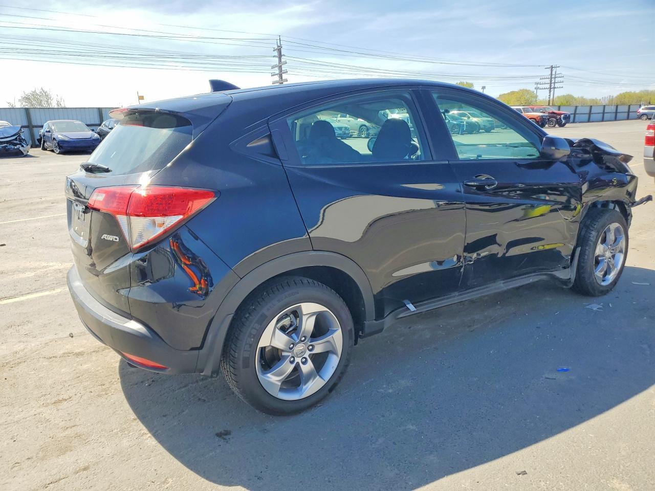 2022 Honda Hr-V Lx - Фото 3
