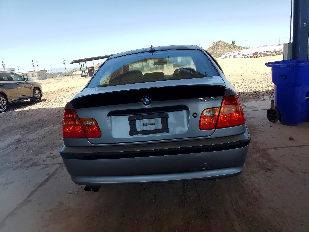 2005 BMW 325 I - Image 6