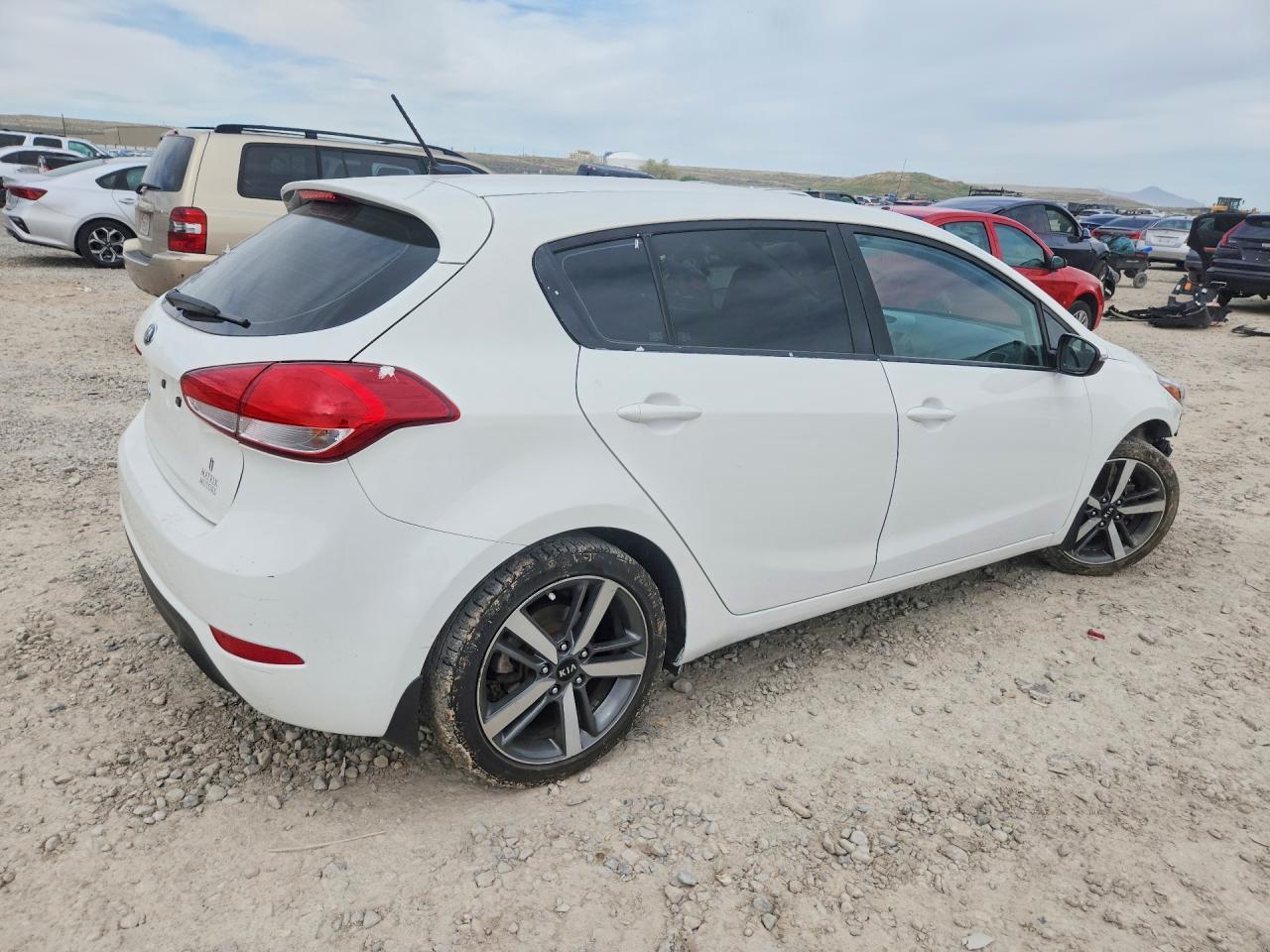 2017 Kia Forte5 Lx - Фото 3