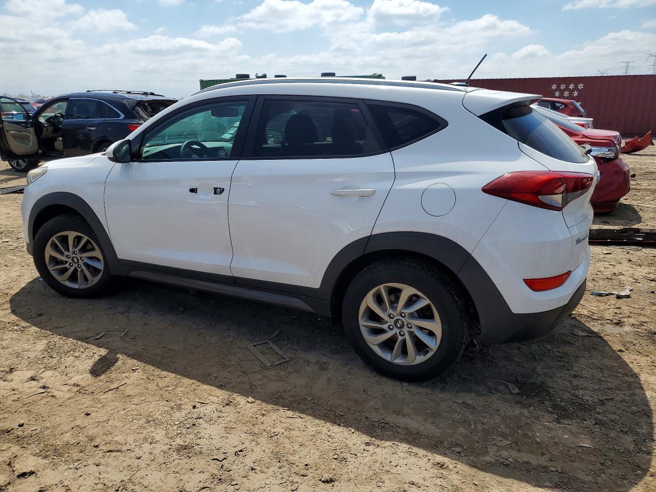2016 Hyundai Tucson Se - Image 2