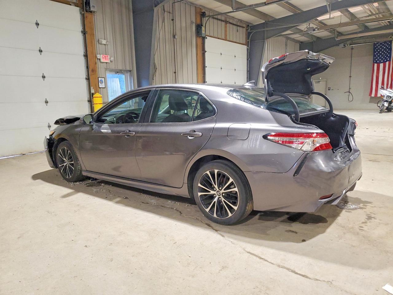 2019 Toyota Camry - Image 2