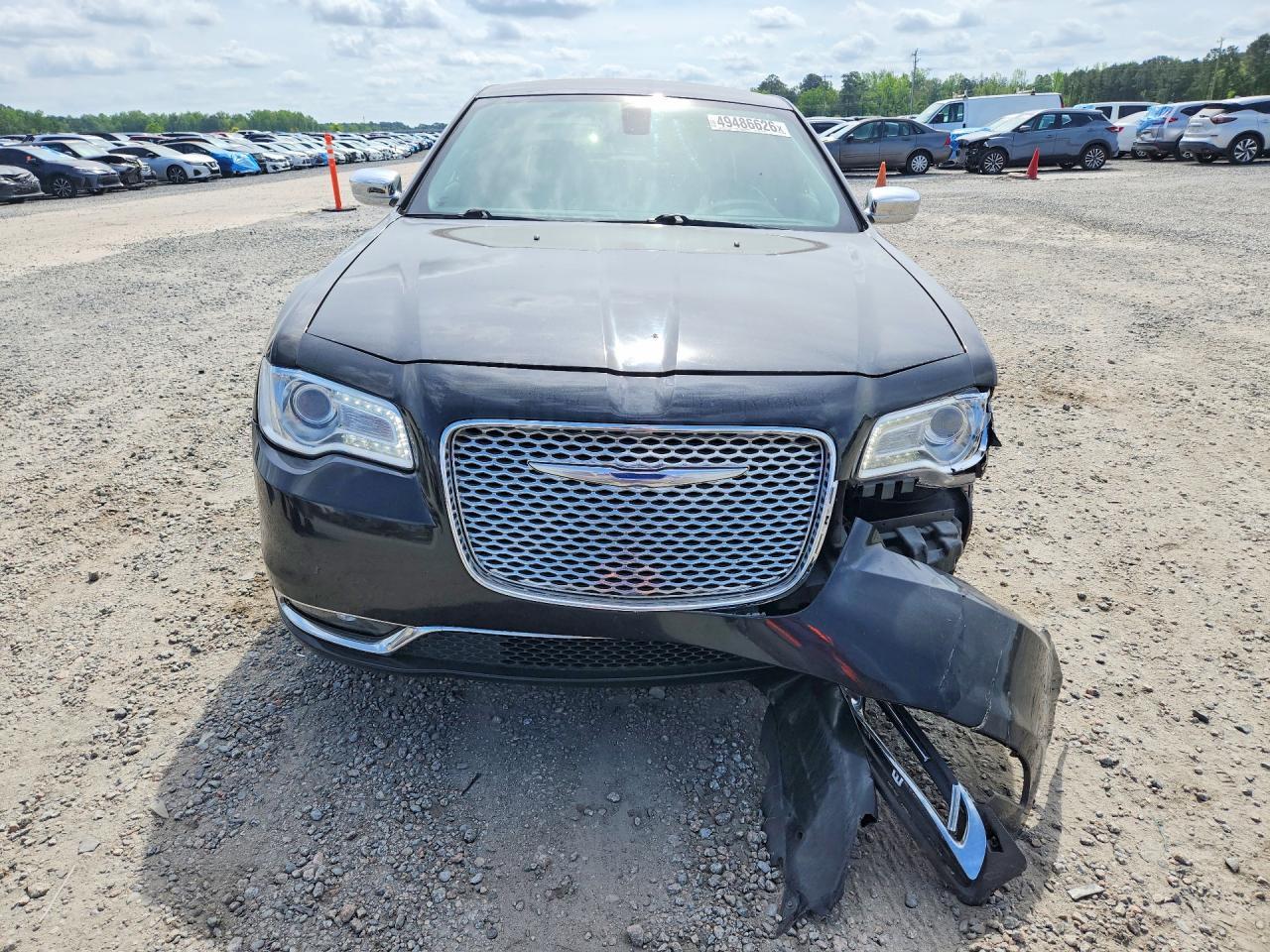 2018 Chrysler 300 Limited - Image 5